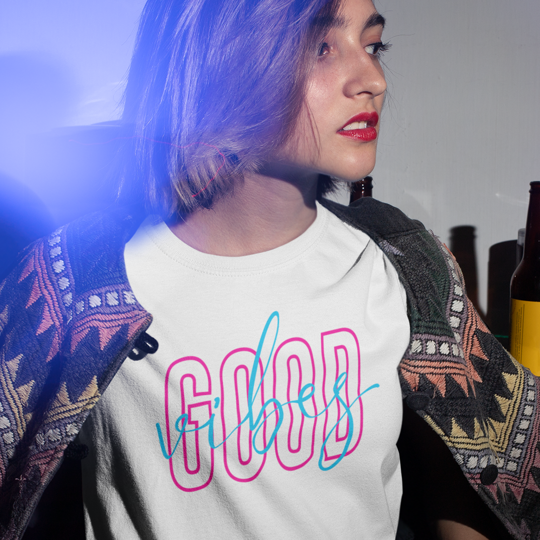 T-SHIRT GOOD VIBES